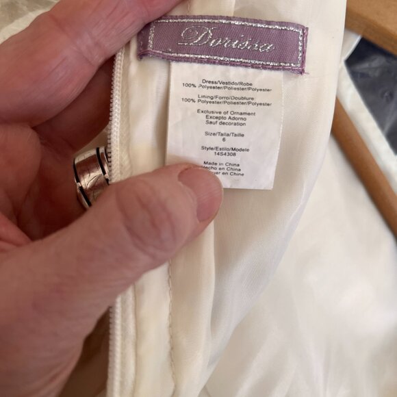 Flower girl dress, size 6 - Picture 10 of 10